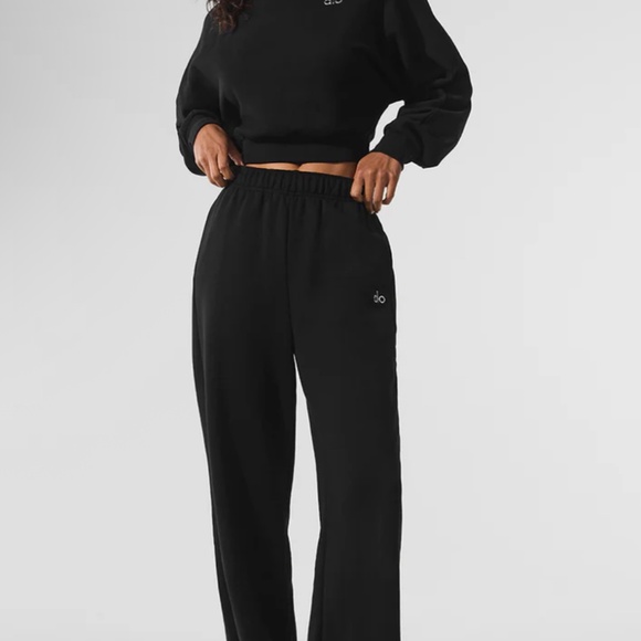 Alo Accolade Cropped Crewneck Sweater Black Size XS - Picture 2 of 8